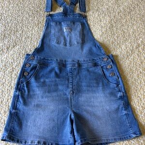 WALLFLOWER Juniors overall shorts
